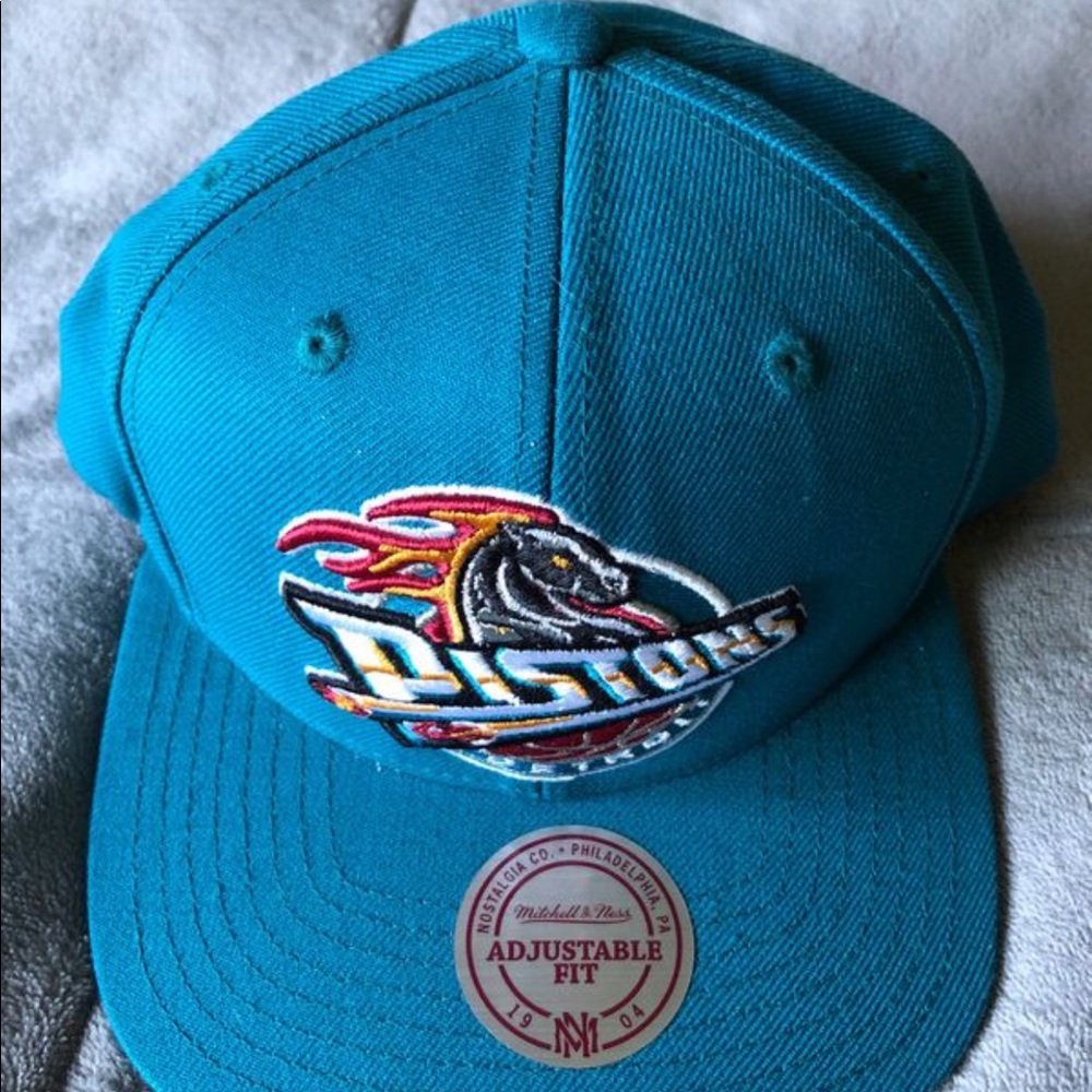 Detroit pistons SnapBack
